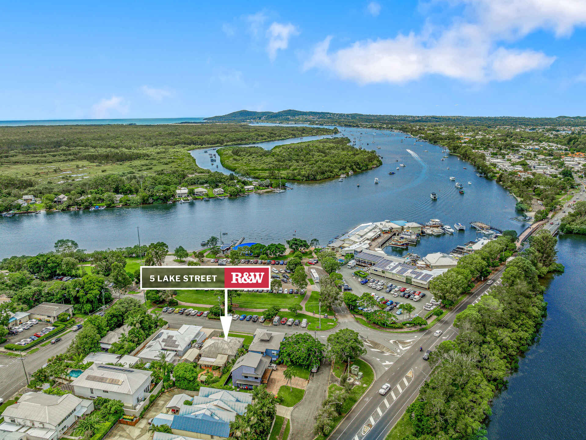 5 Lake Street Tewantin