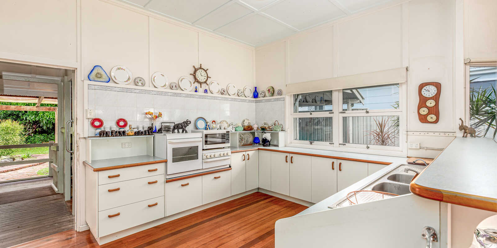 5 Lake Street Tewantin