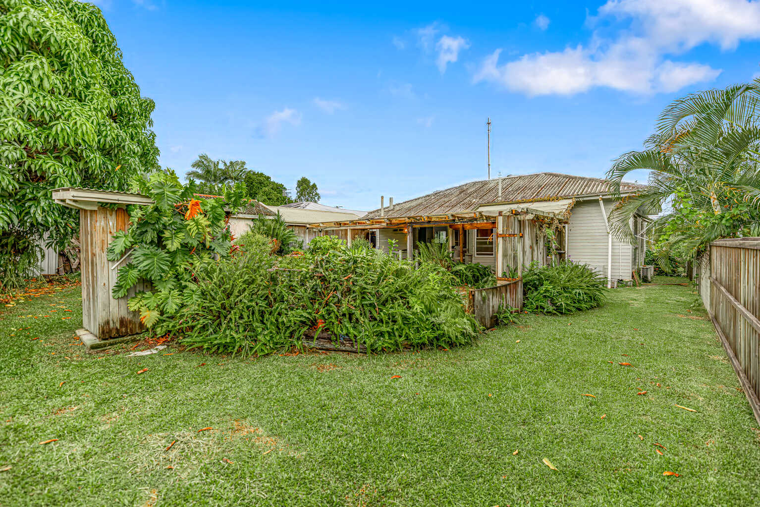 5 Lake Street Tewantin