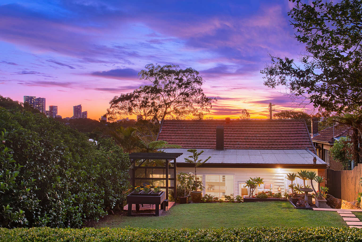 37 Strathallen Avenue Northbridge 37 Strathallen Avenue Northbridge