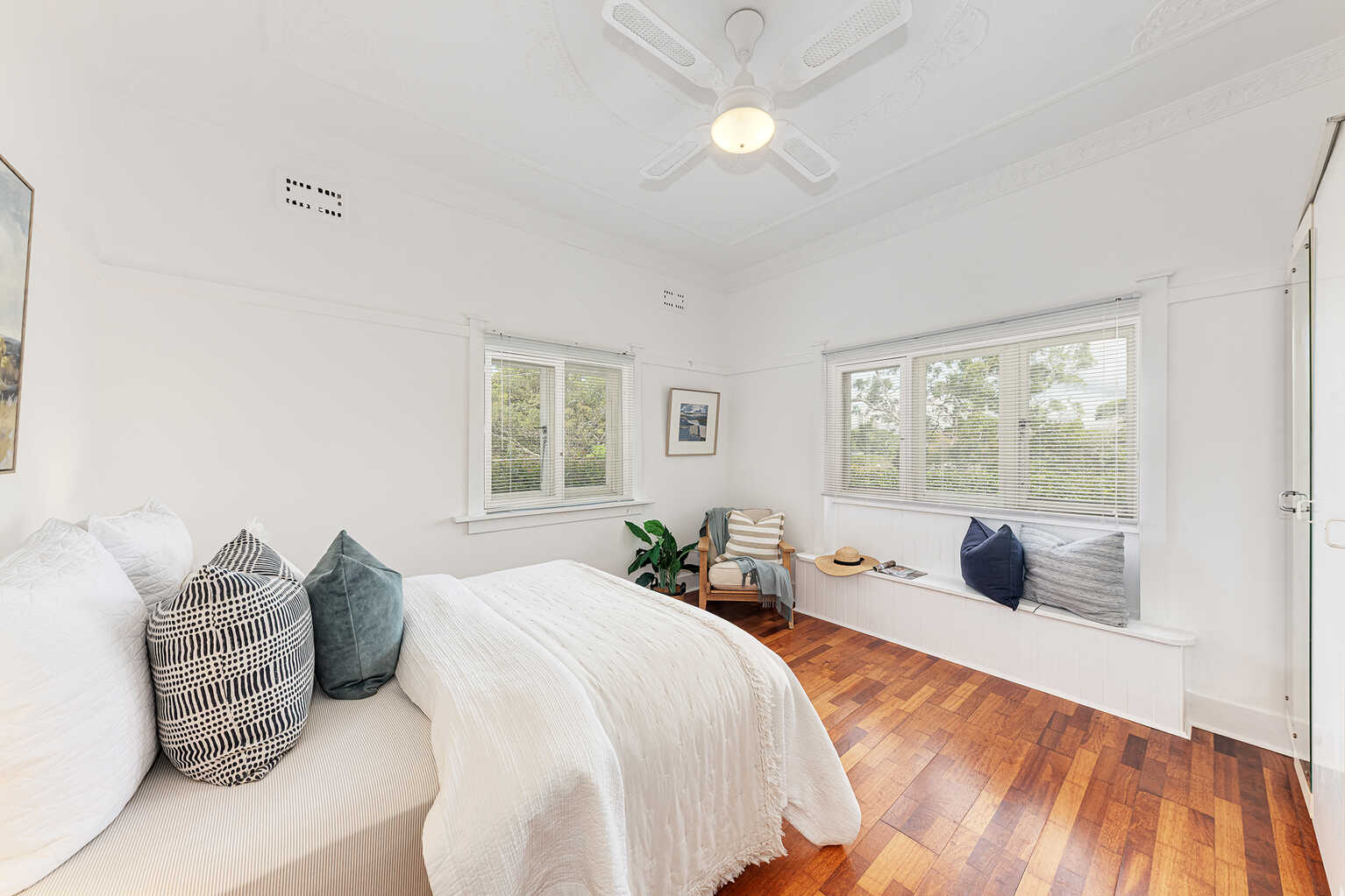 37 Strathallen Avenue Northbridge 37 Strathallen Avenue Northbridge