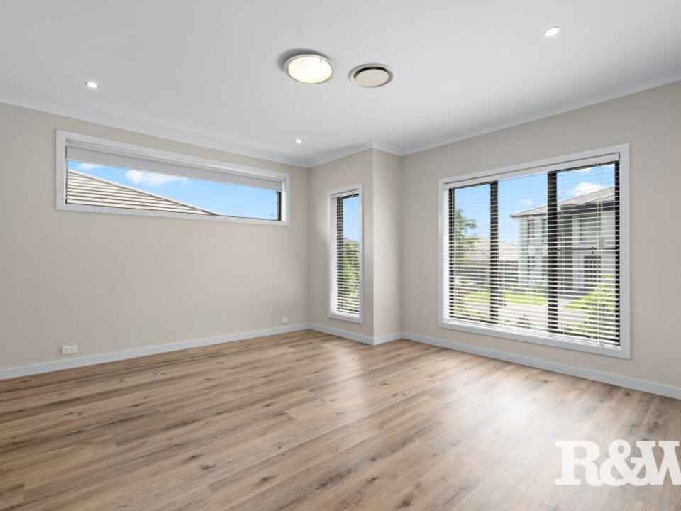 18 Walker Street Oran Park