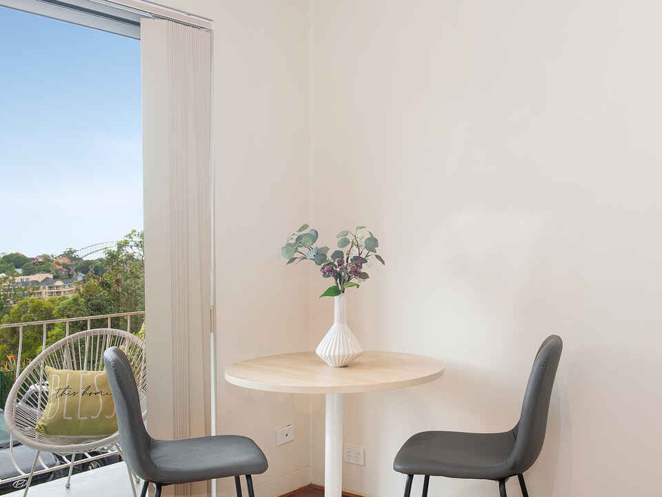 10/19 Shirley Road Wollstonecraft