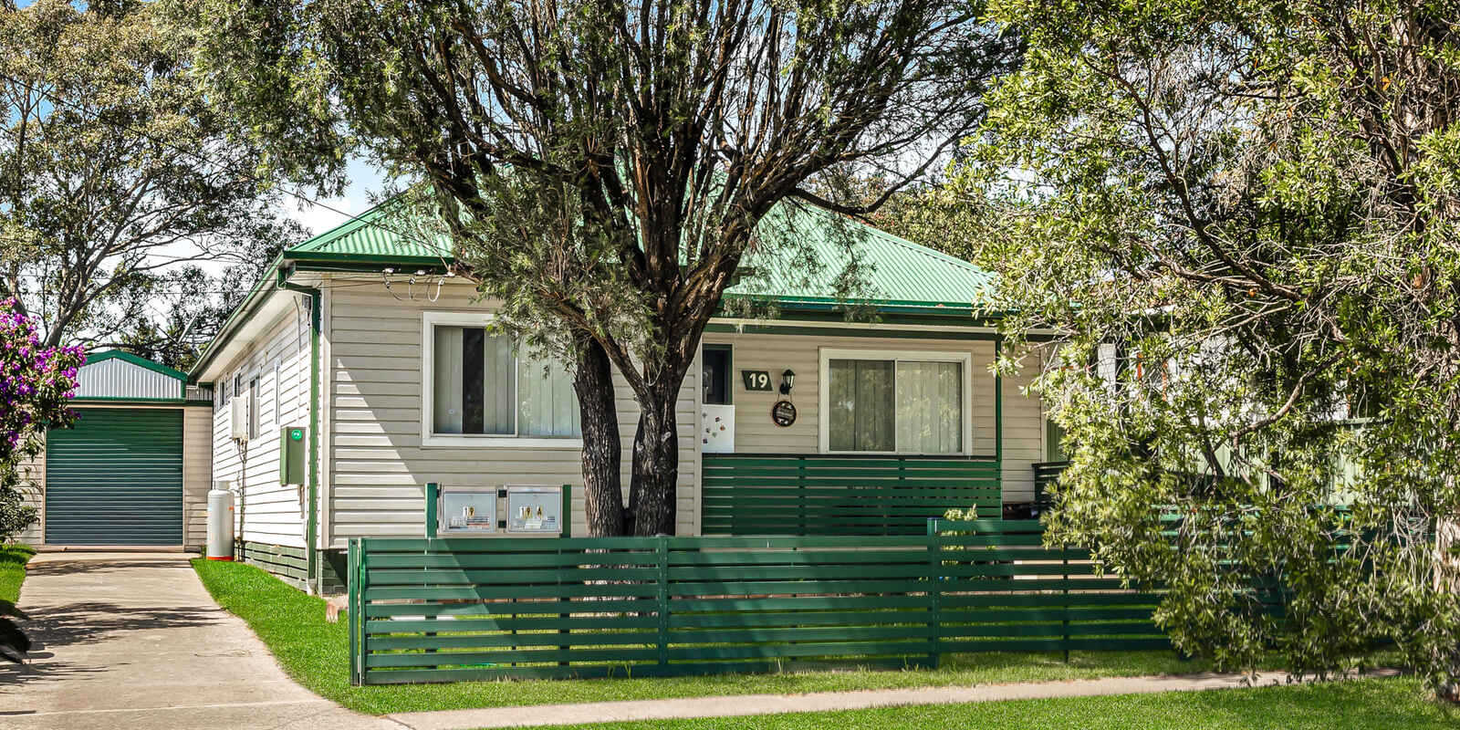 19 & 19A Springfield Avenue Blacktown 19 & 19A Springfield Avenue Blacktown