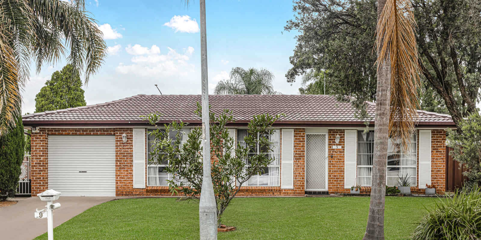9 Pam Green Place Doonside 9 Pam Green Place Doonside