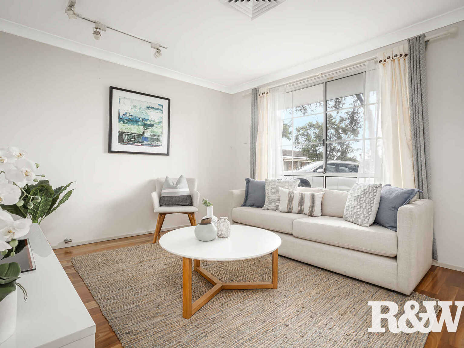 9 Pam Green Place Doonside 9 Pam Green Place Doonside