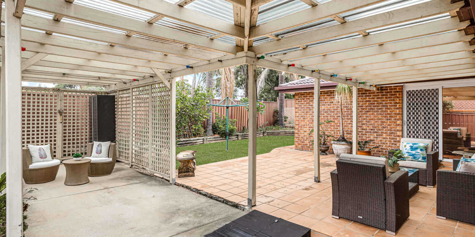 9 Pam Green Place Doonside 9 Pam Green Place Doonside
