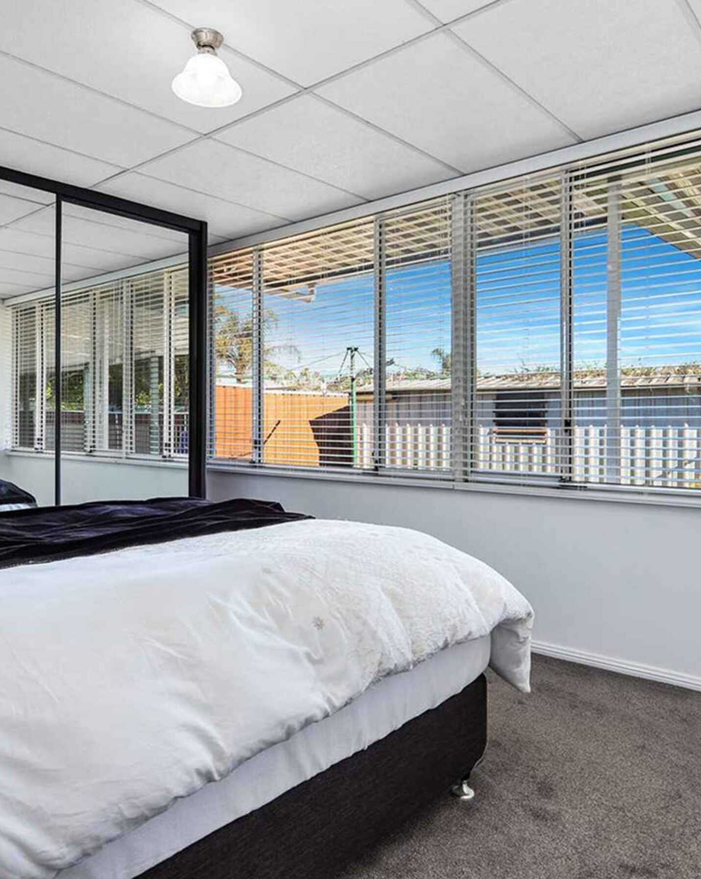 6 Olliver Crescent St Clair, Clair - Thumbnail 5