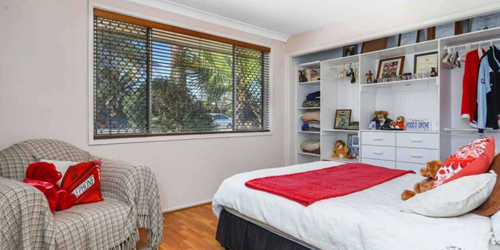 6 Olliver Crescent St Clair 6 Olliver Crescent St Clair