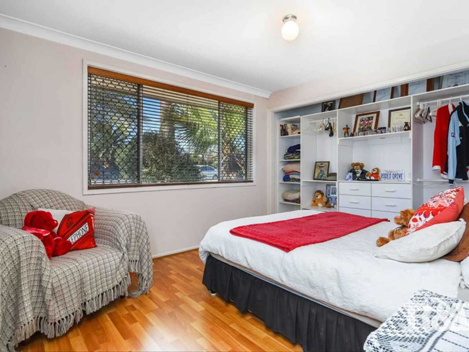6 Olliver Crescent St Clair 6 Olliver Crescent St Clair