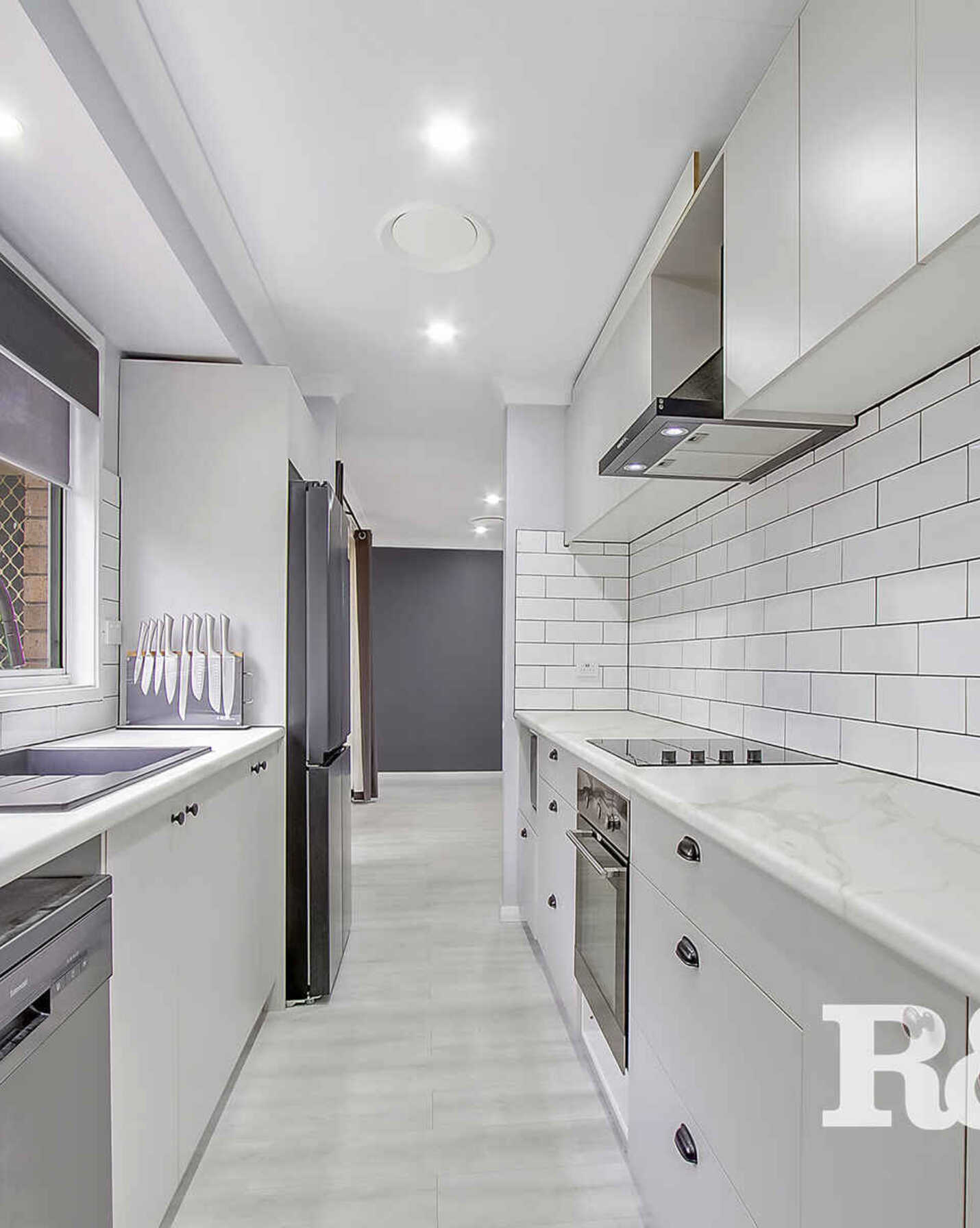 10 Kiwi Close St Clair, Clair - Thumbnail 2
