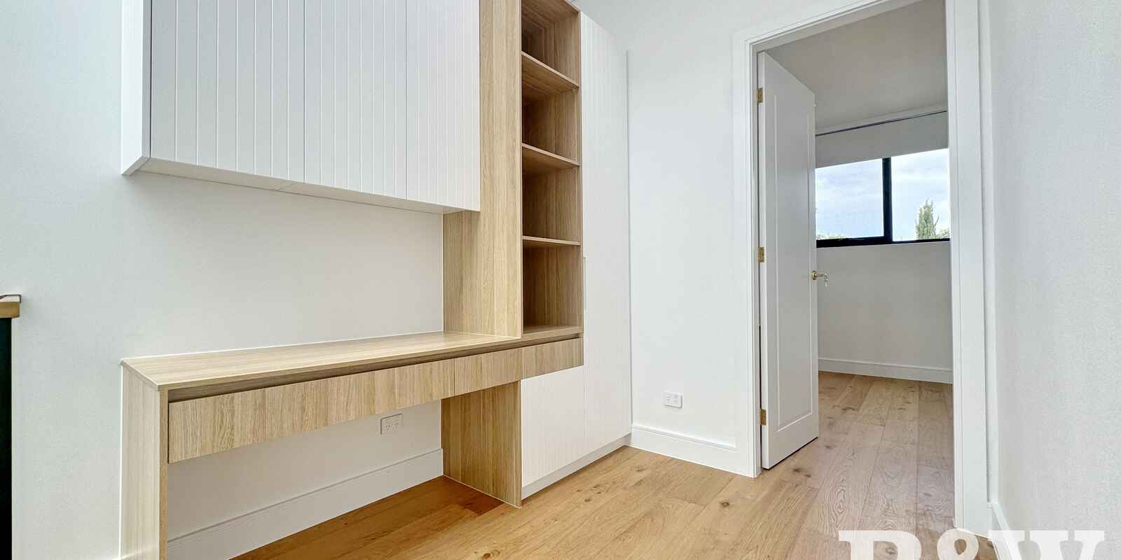 2/17 Robb Street Revesby