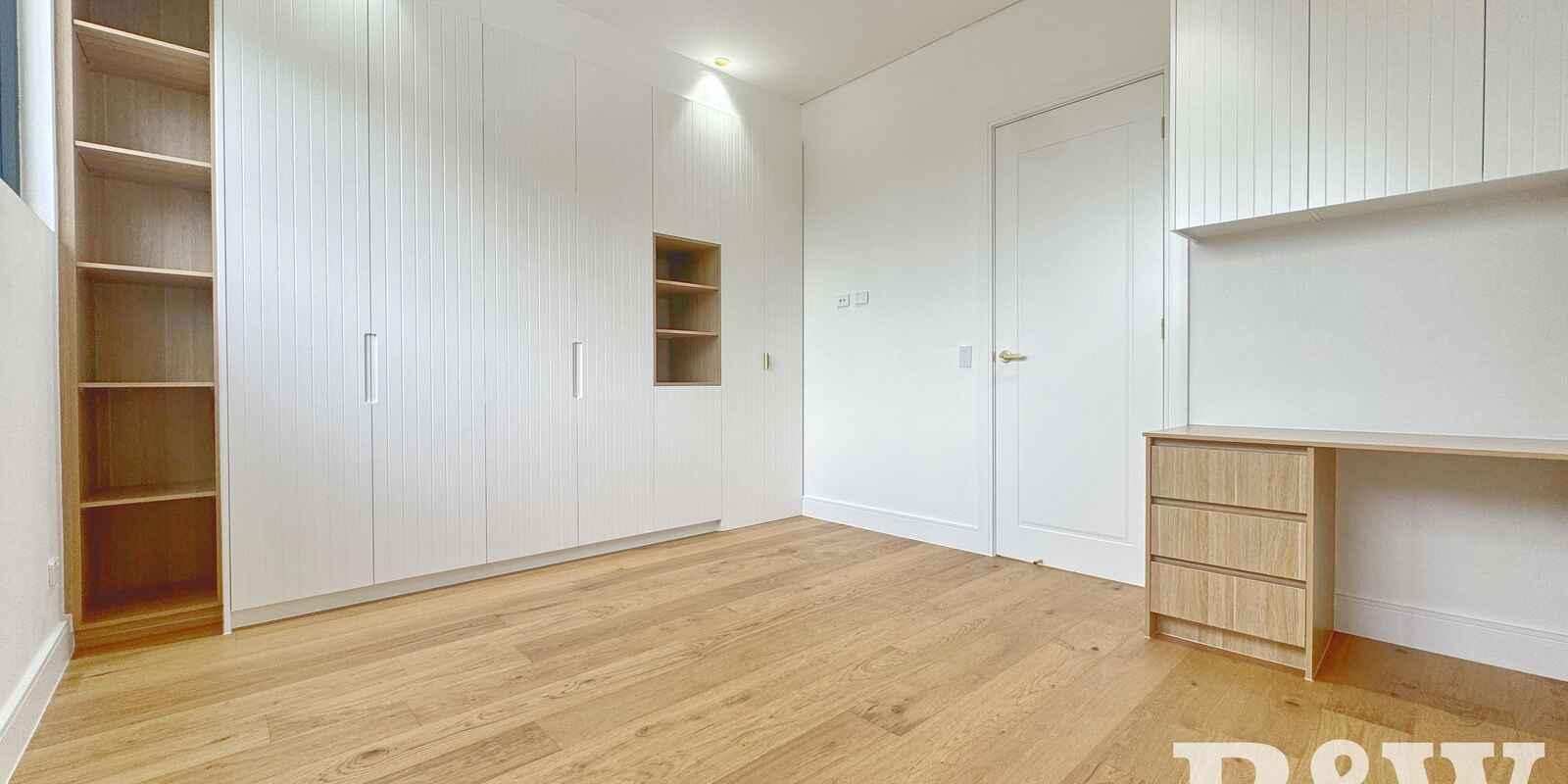 2/17 Robb Street Revesby