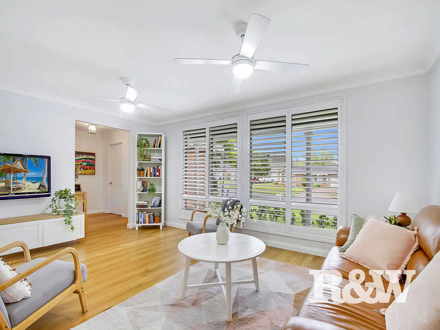 30 Coowarra Drive St Clair 30 Coowarra Drive St Clair