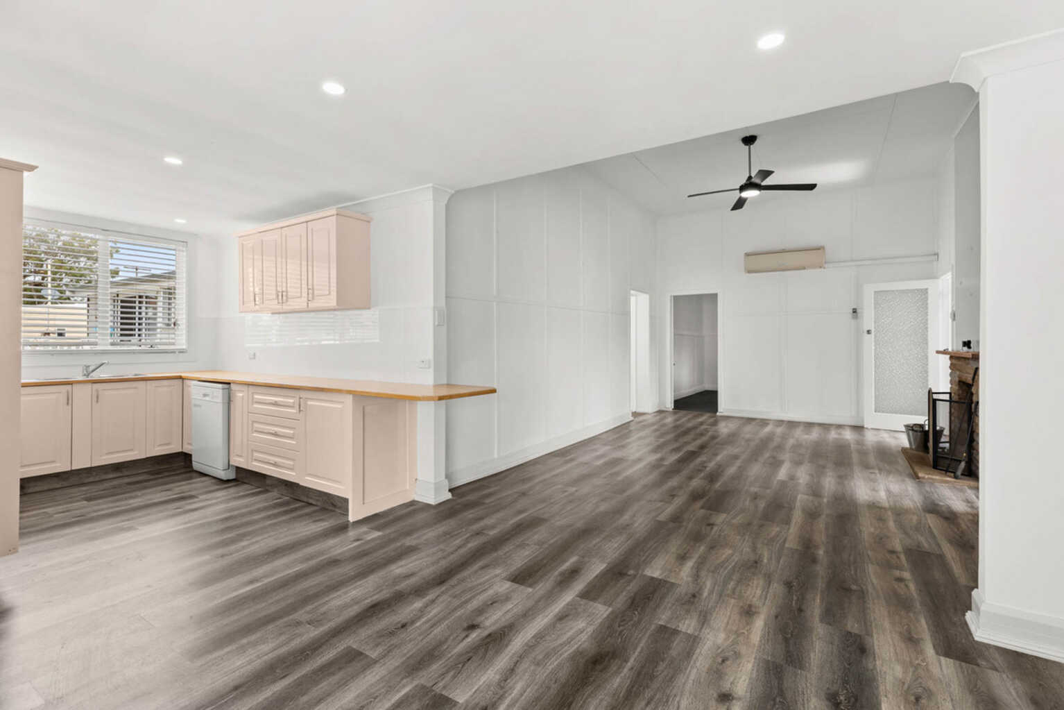 721 Pacific Highway Belmont 721 Pacific Highway Belmont