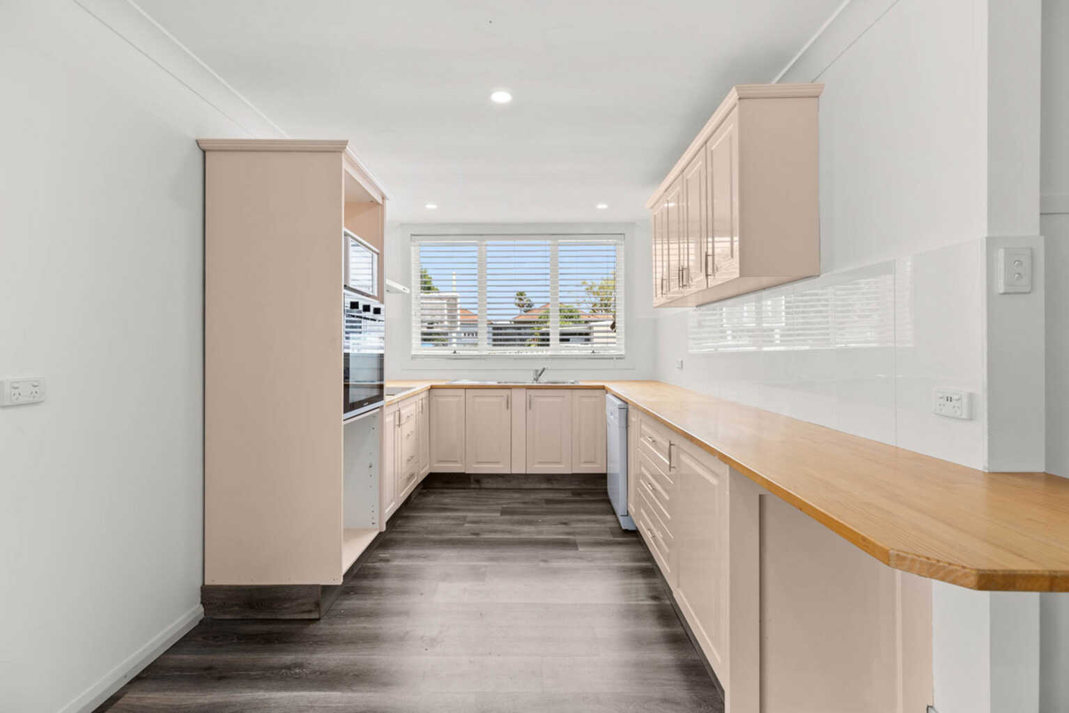 721 Pacific Highway Belmont 721 Pacific Highway Belmont