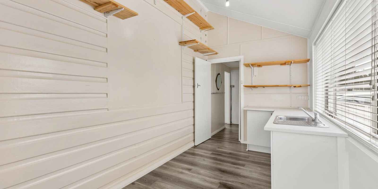 721 Pacific Highway Belmont 721 Pacific Highway Belmont