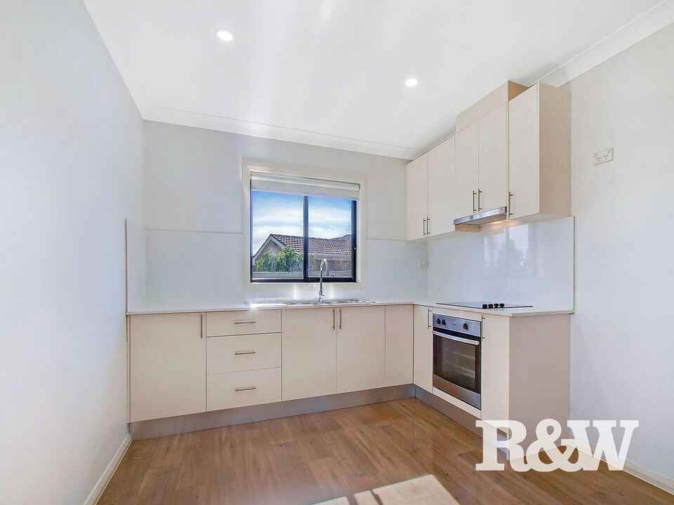 6A Dryberry Avenue St Clair
