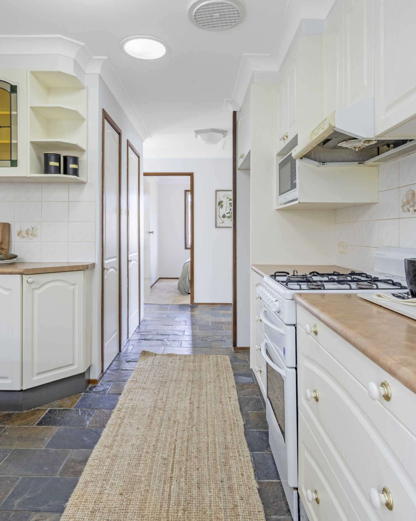 24 Shillington Street Blackheath, Blackheath - Thumbnail 8