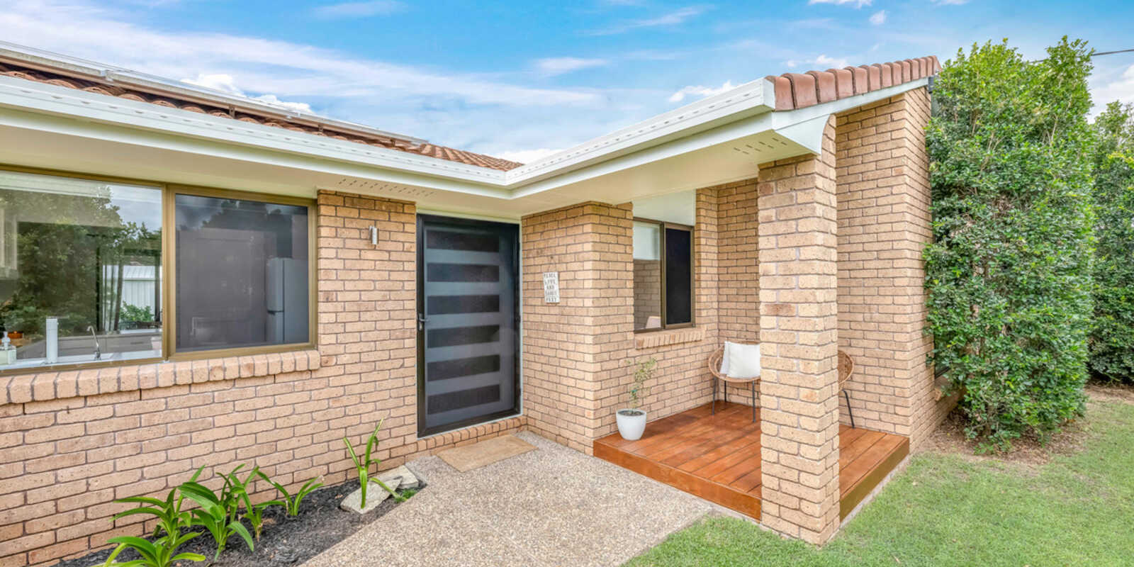 7 Badilla Street Innes Park 7 Badilla Street Innes Park