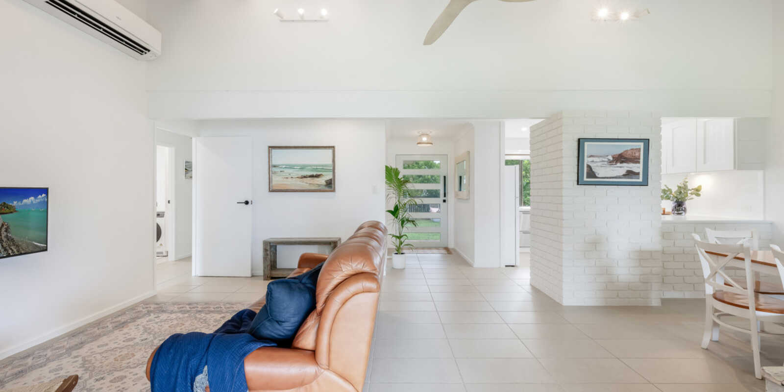 7 Badilla Street Innes Park 7 Badilla Street Innes Park