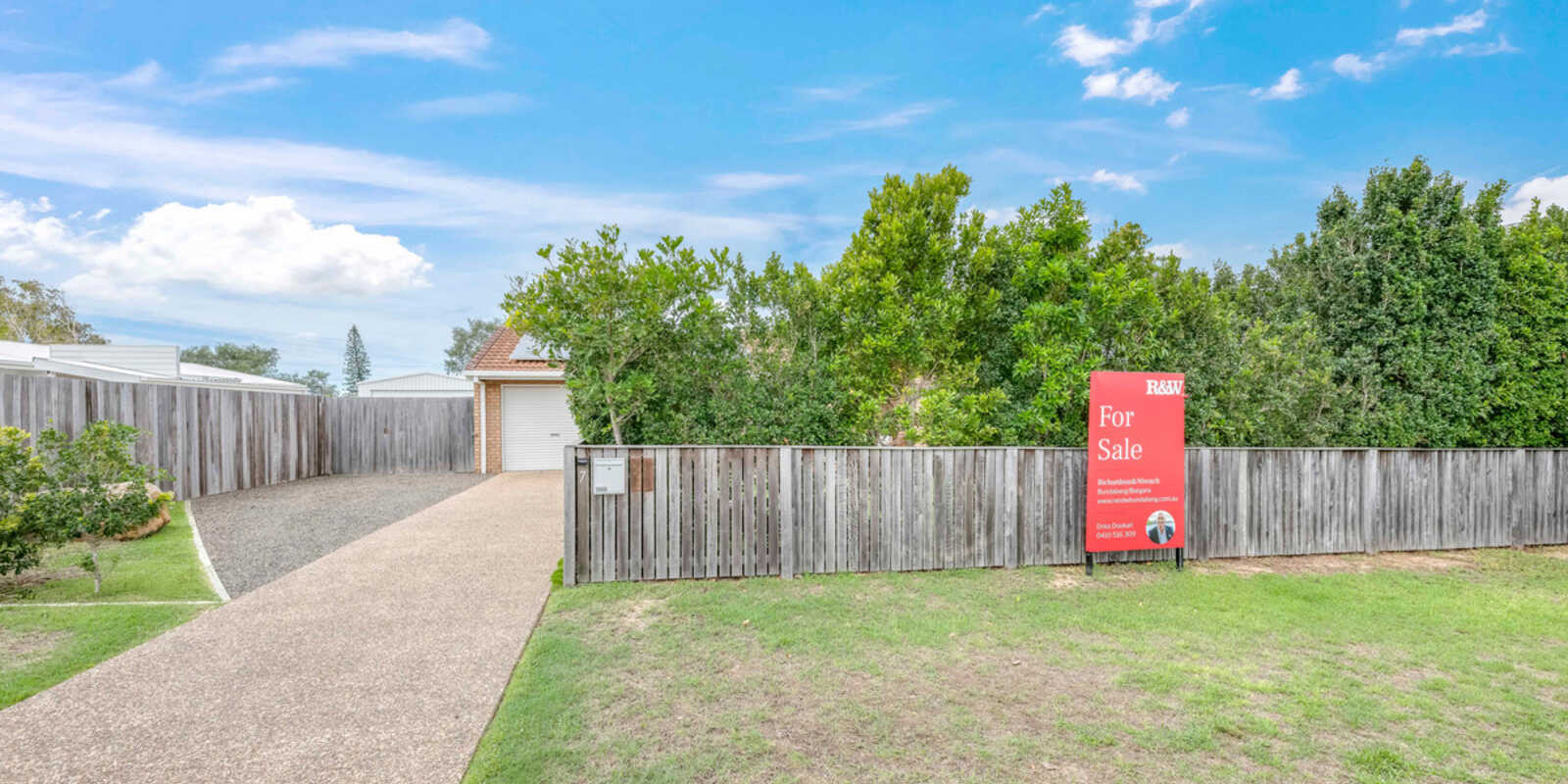 7 Badilla Street Innes Park 7 Badilla Street Innes Park