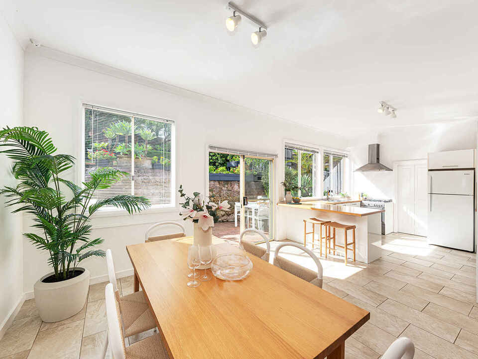37 Strathallen Avenue Northbridge