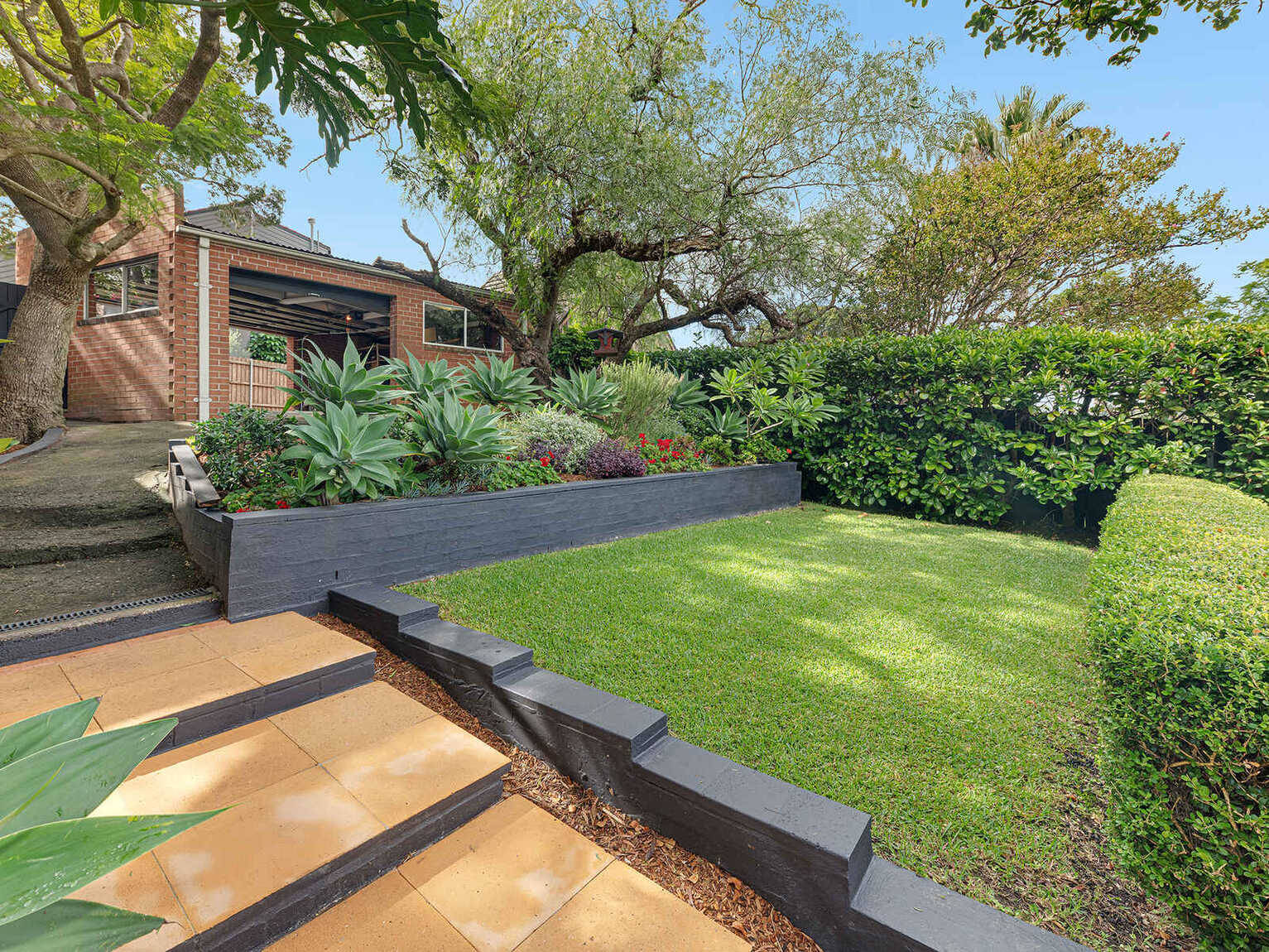 37 Strathallen Avenue Northbridge 37 Strathallen Avenue Northbridge