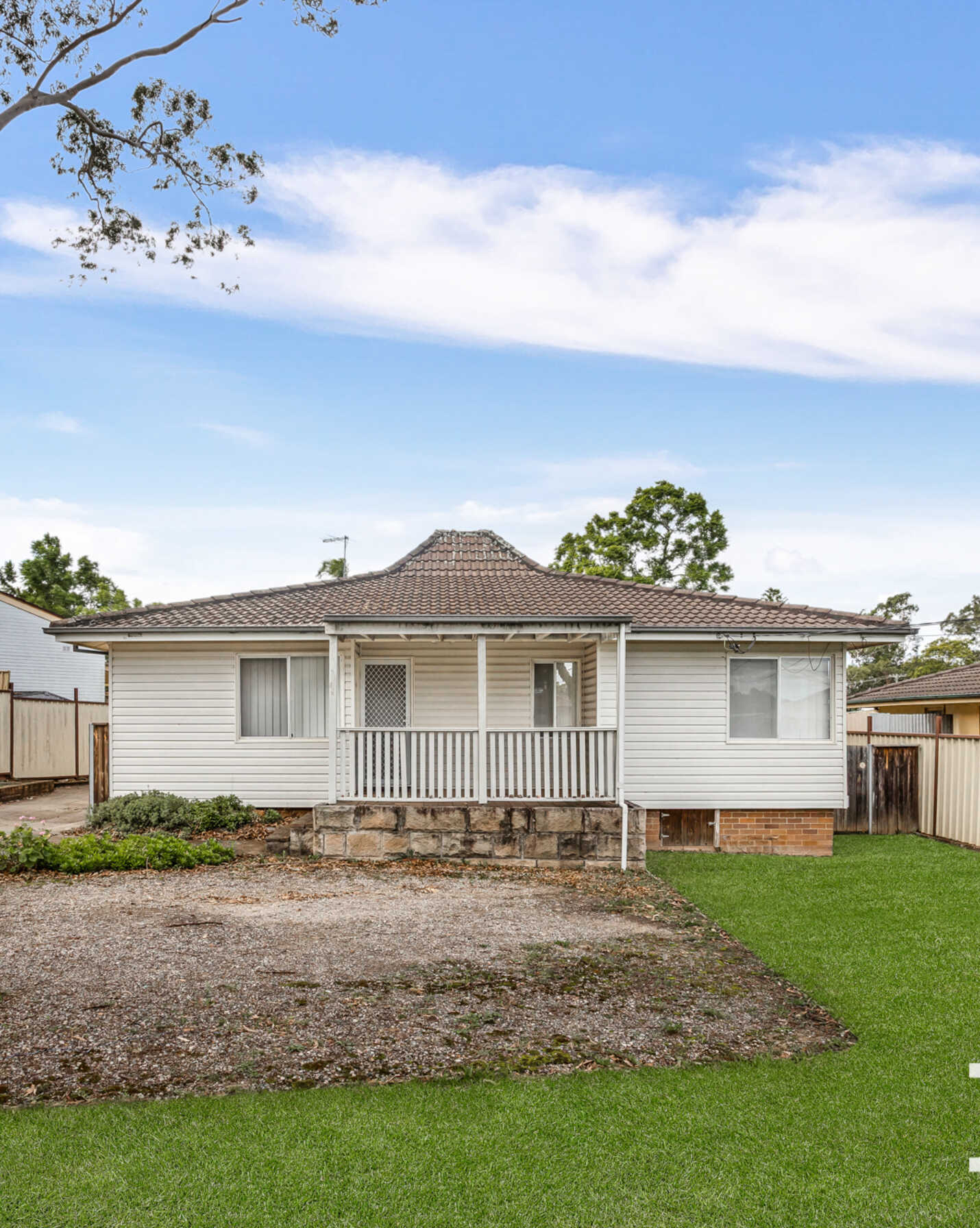 11 & 11A Freya Crescent Shalvey, Shalvey - Image 1