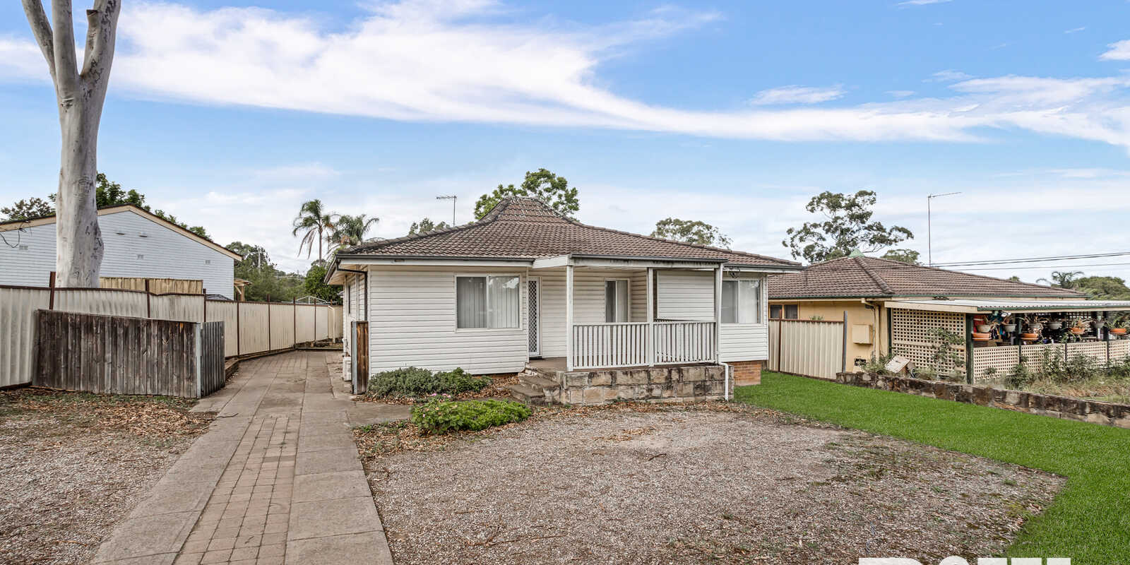 11 & 11A Freya Crescent Shalvey 11 & 11A Freya Crescent Shalvey