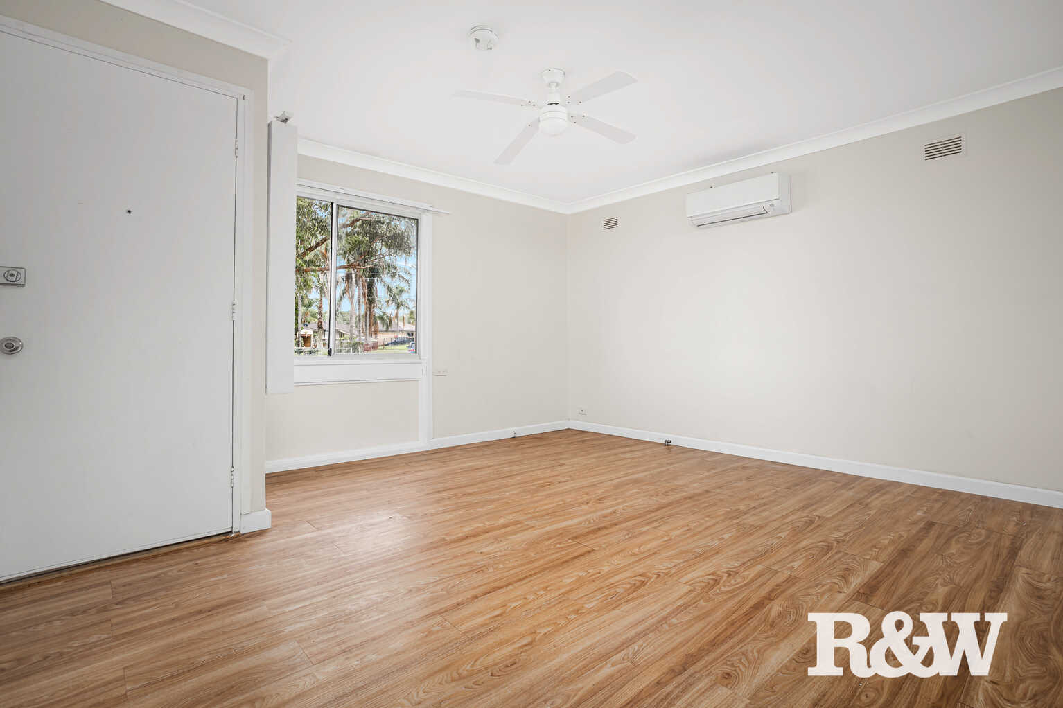 11 & 11A Freya Crescent Shalvey 11 & 11A Freya Crescent Shalvey