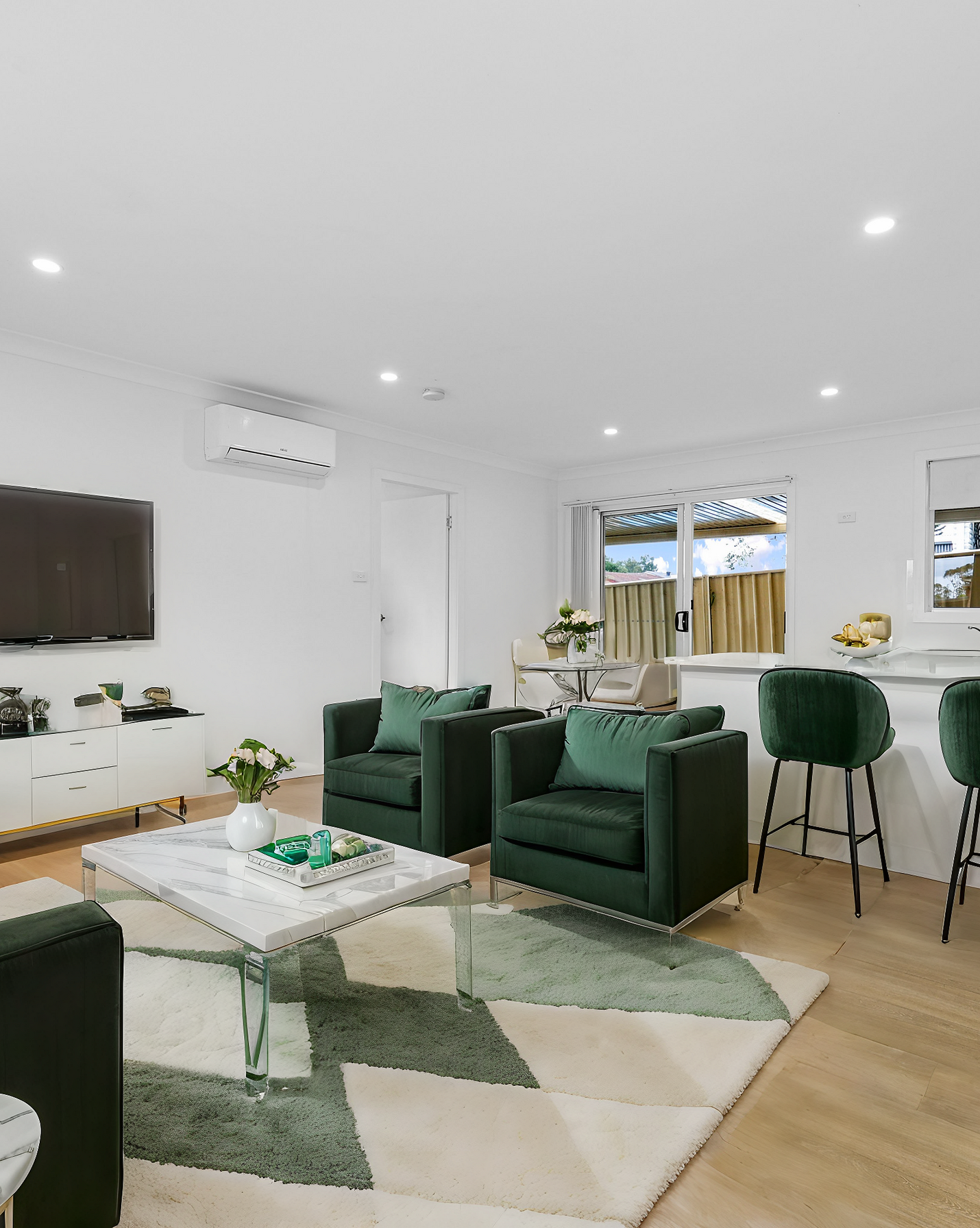 21 Semillon Crescent Eschol Park, Park - Thumbnail 2