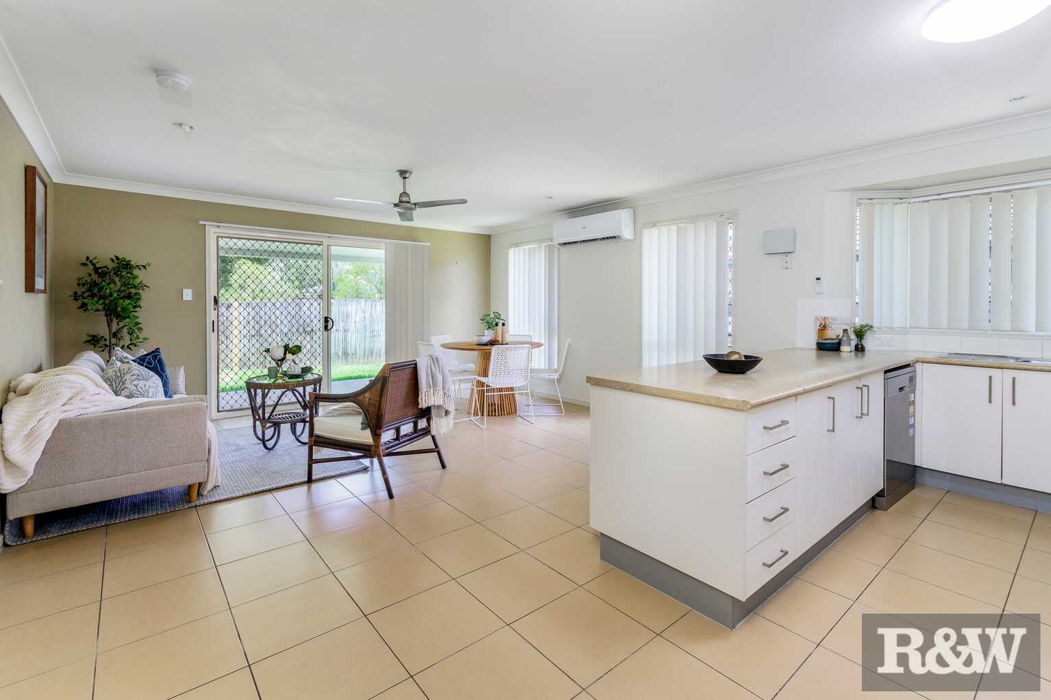 52 Almond Way Bellmere 52 Almond Way Bellmere
