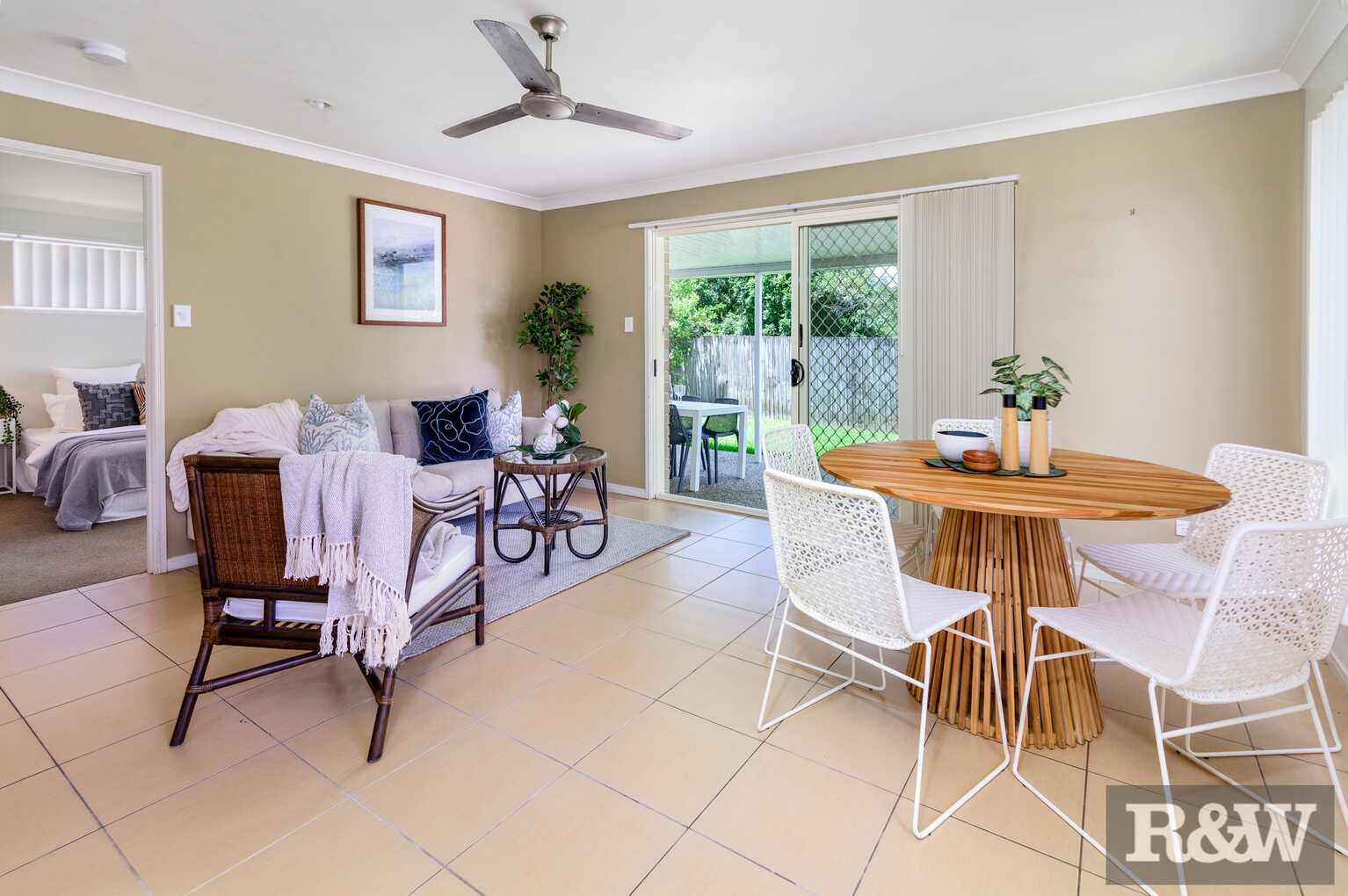 52 Almond Way Bellmere 52 Almond Way Bellmere