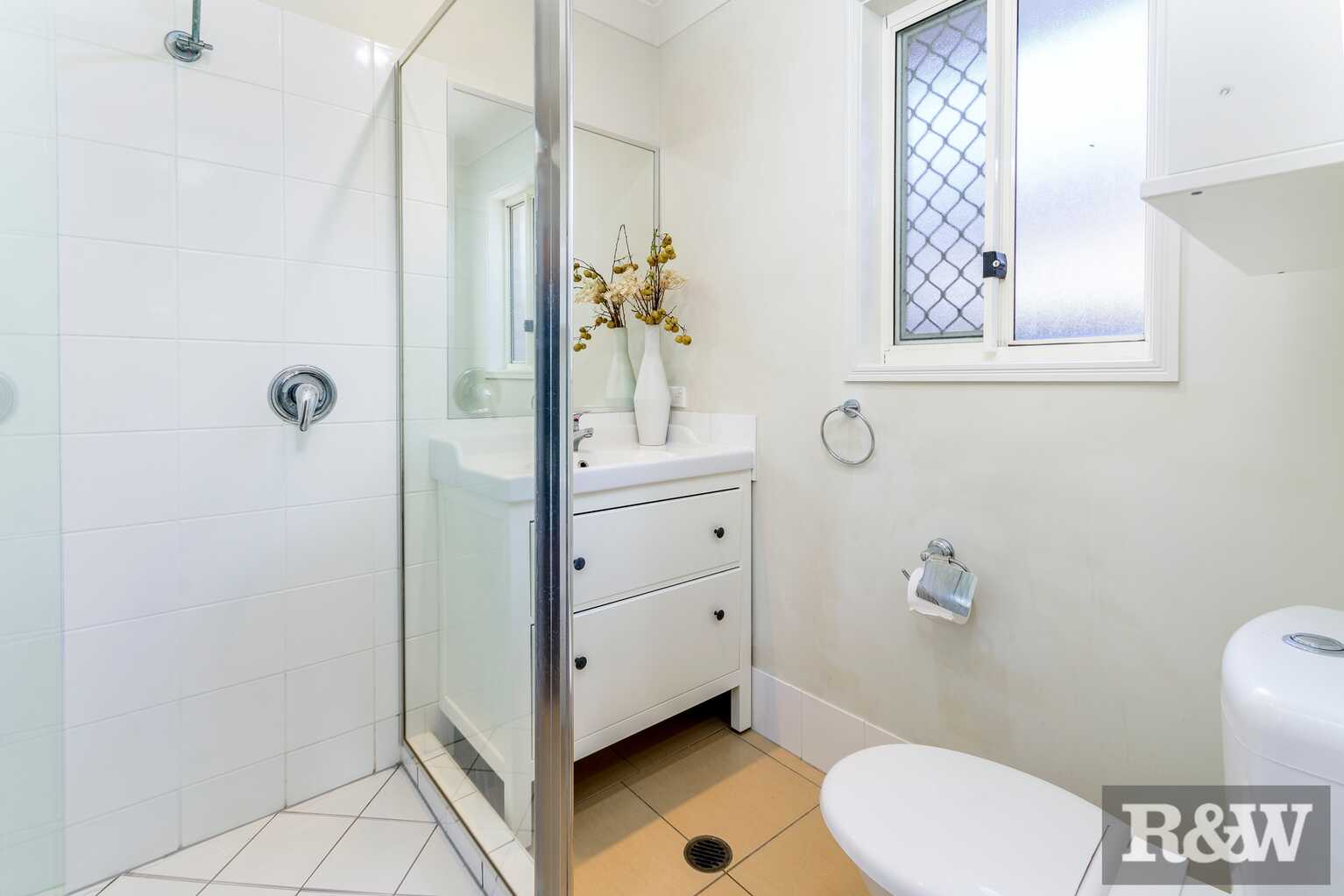 52 Almond Way Bellmere 52 Almond Way Bellmere