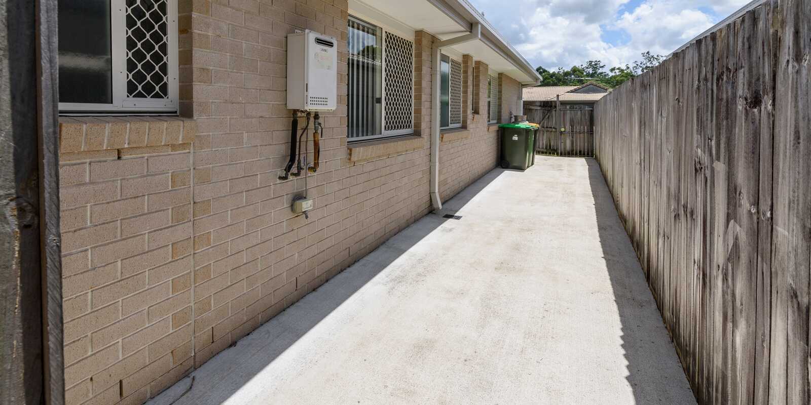52 Almond Way Bellmere 52 Almond Way Bellmere
