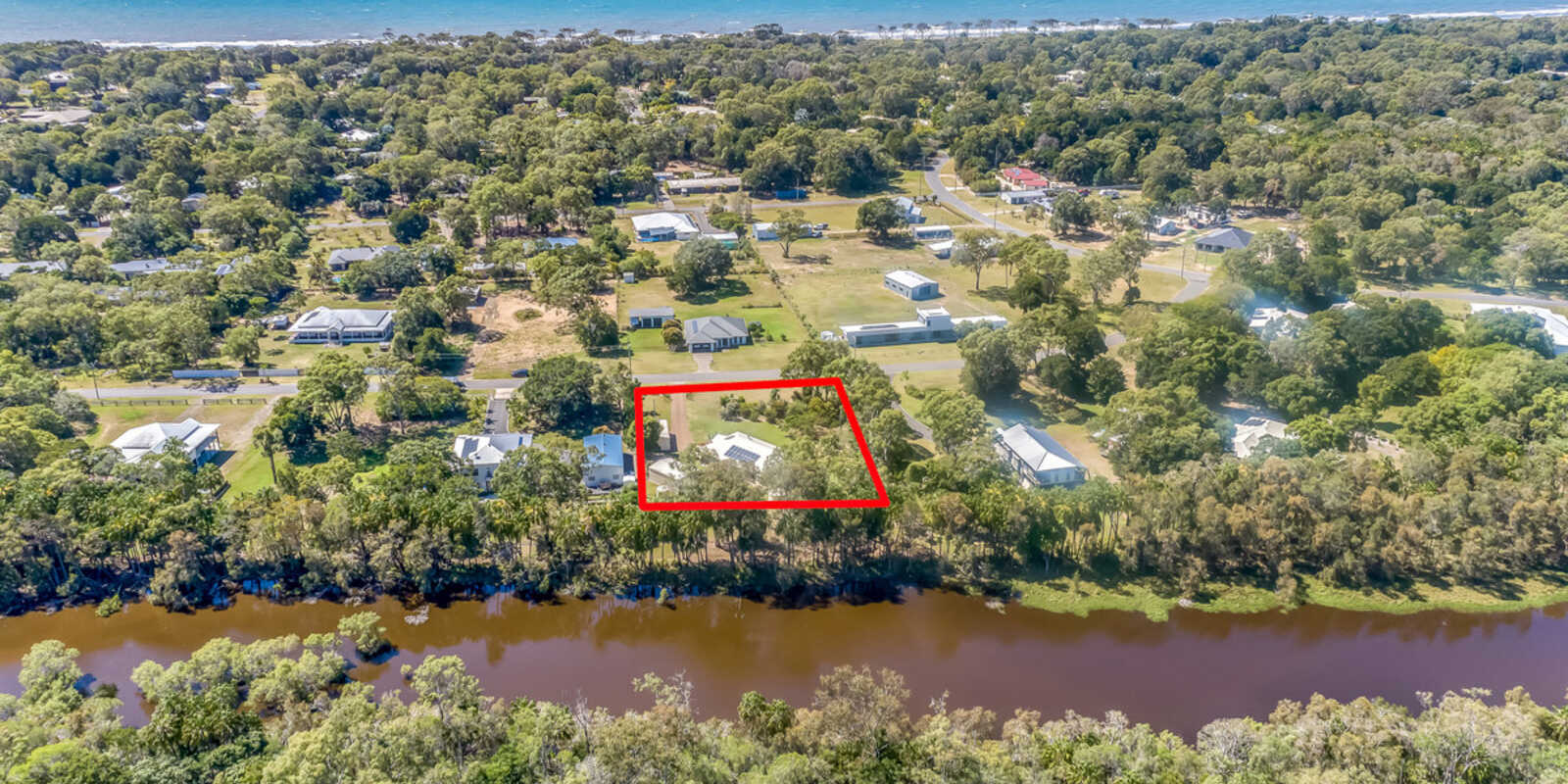 42 Kingfisher Crescent Moore Park Beach 42 Kingfisher Crescent Moore Park Beach