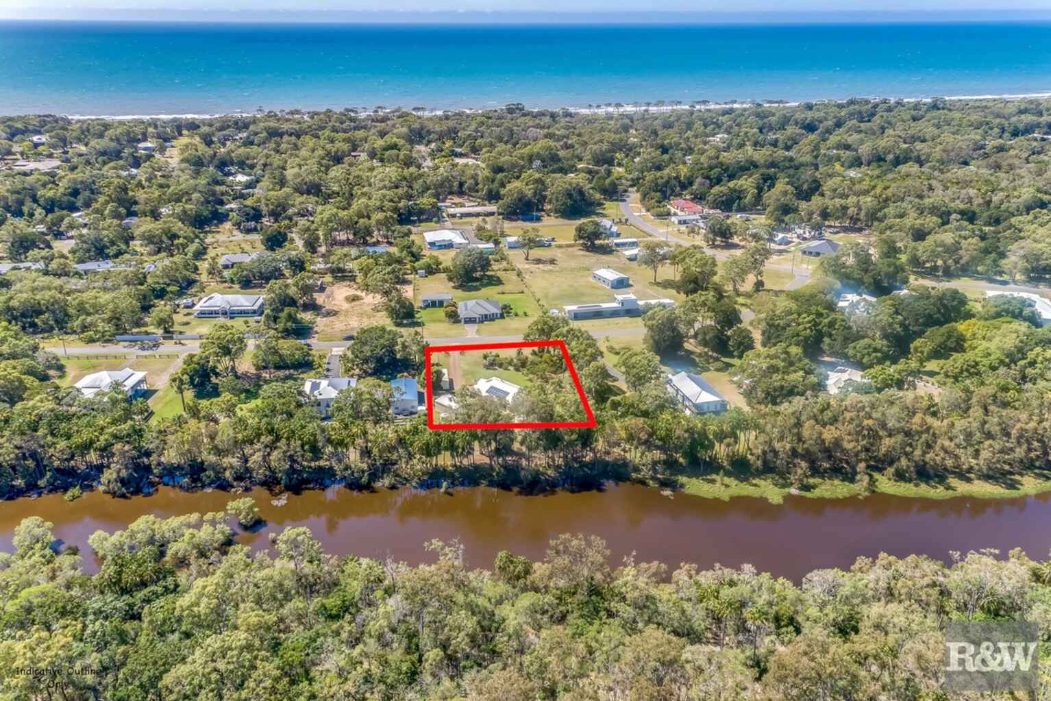 42 Kingfisher Crescent Moore Park Beach 42 Kingfisher Crescent Moore Park Beach