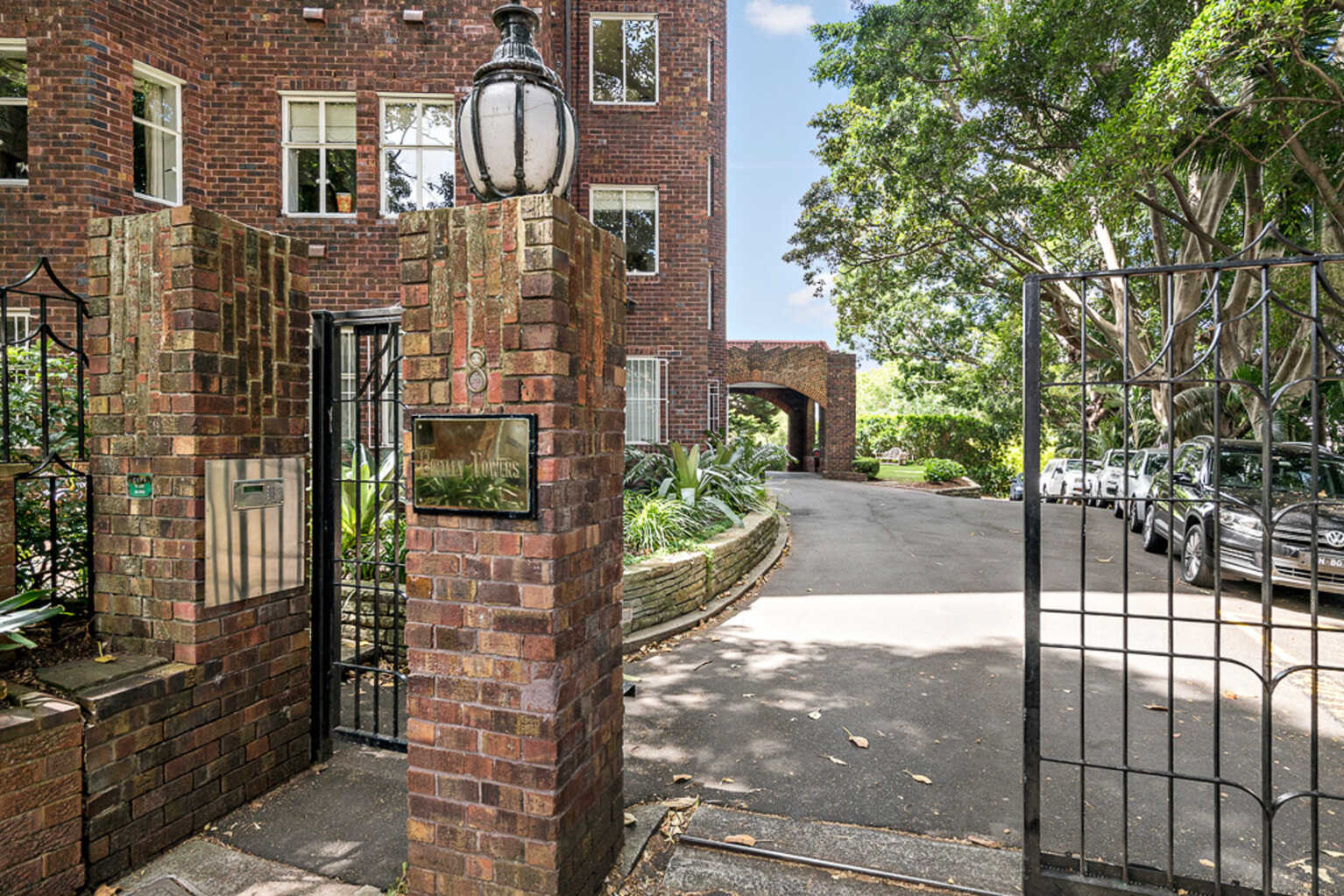 14/8 Birtley Place Elizabeth Bay 14/8 Birtley Place Elizabeth Bay