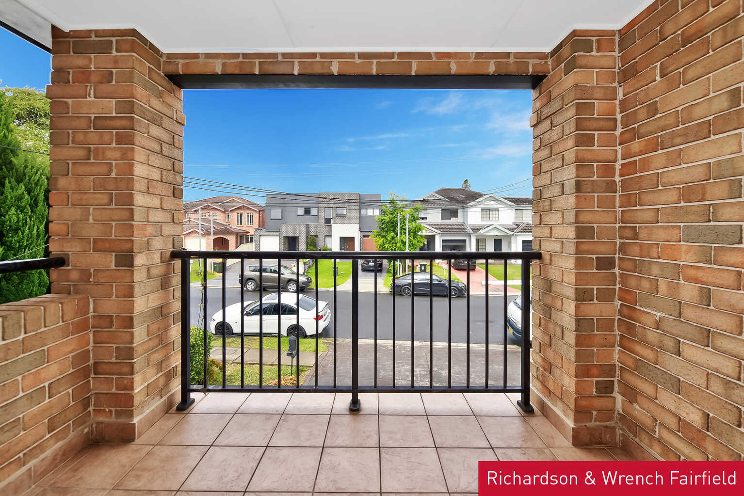 2/18 Beemera Street Fairfield Heights