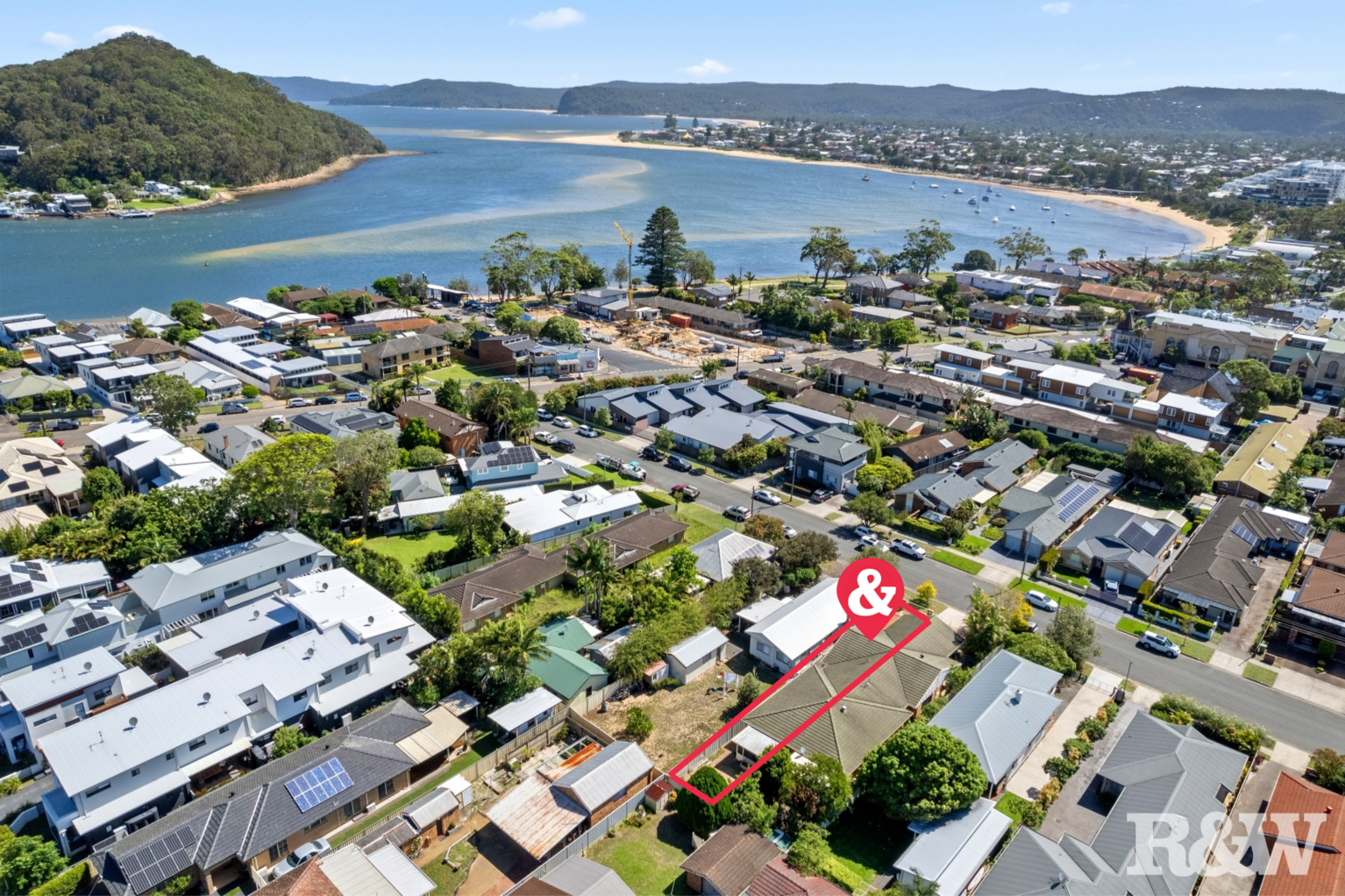 64A Murray Street Booker Bay 64A Murray Street Booker Bay