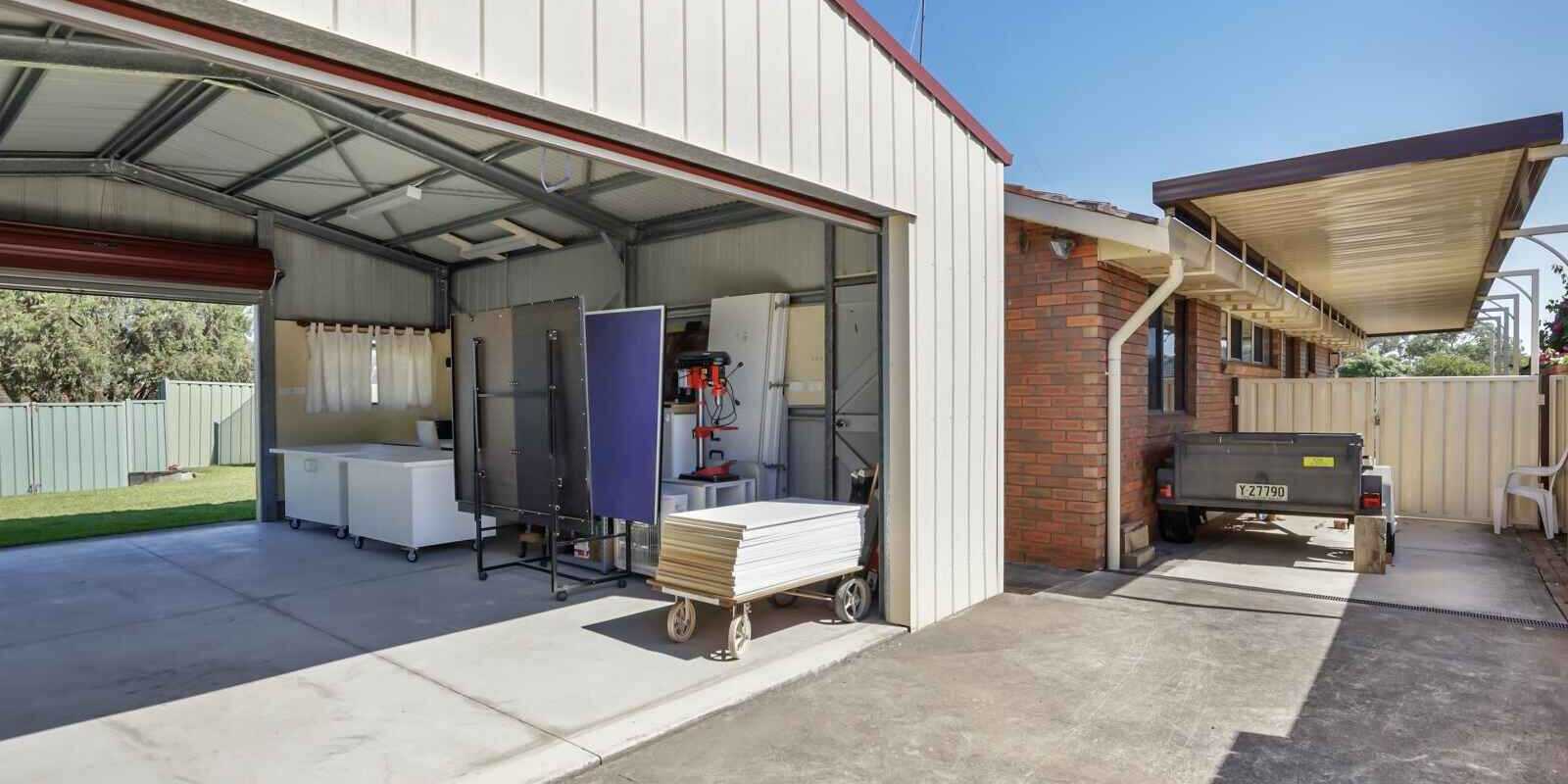 52 Leicester Way St Clair