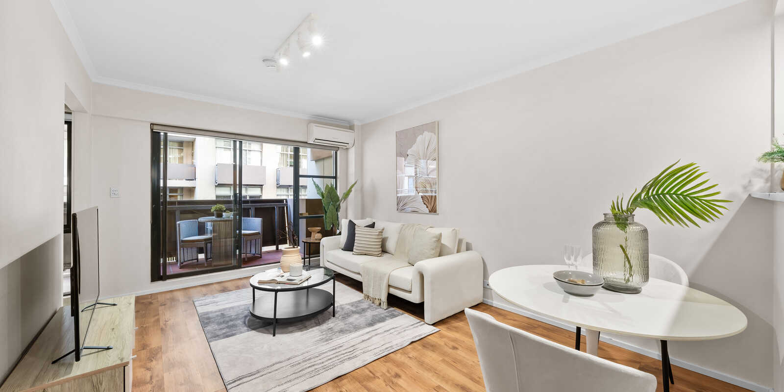 308/1 Poplar Street Surry Hills 308/1 Poplar Street Surry Hills