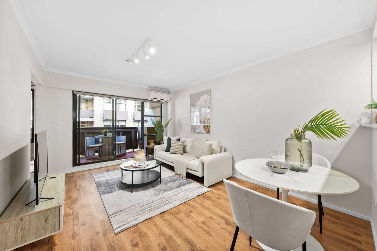 308/1 Poplar Street Surry Hills 308/1 Poplar Street Surry Hills