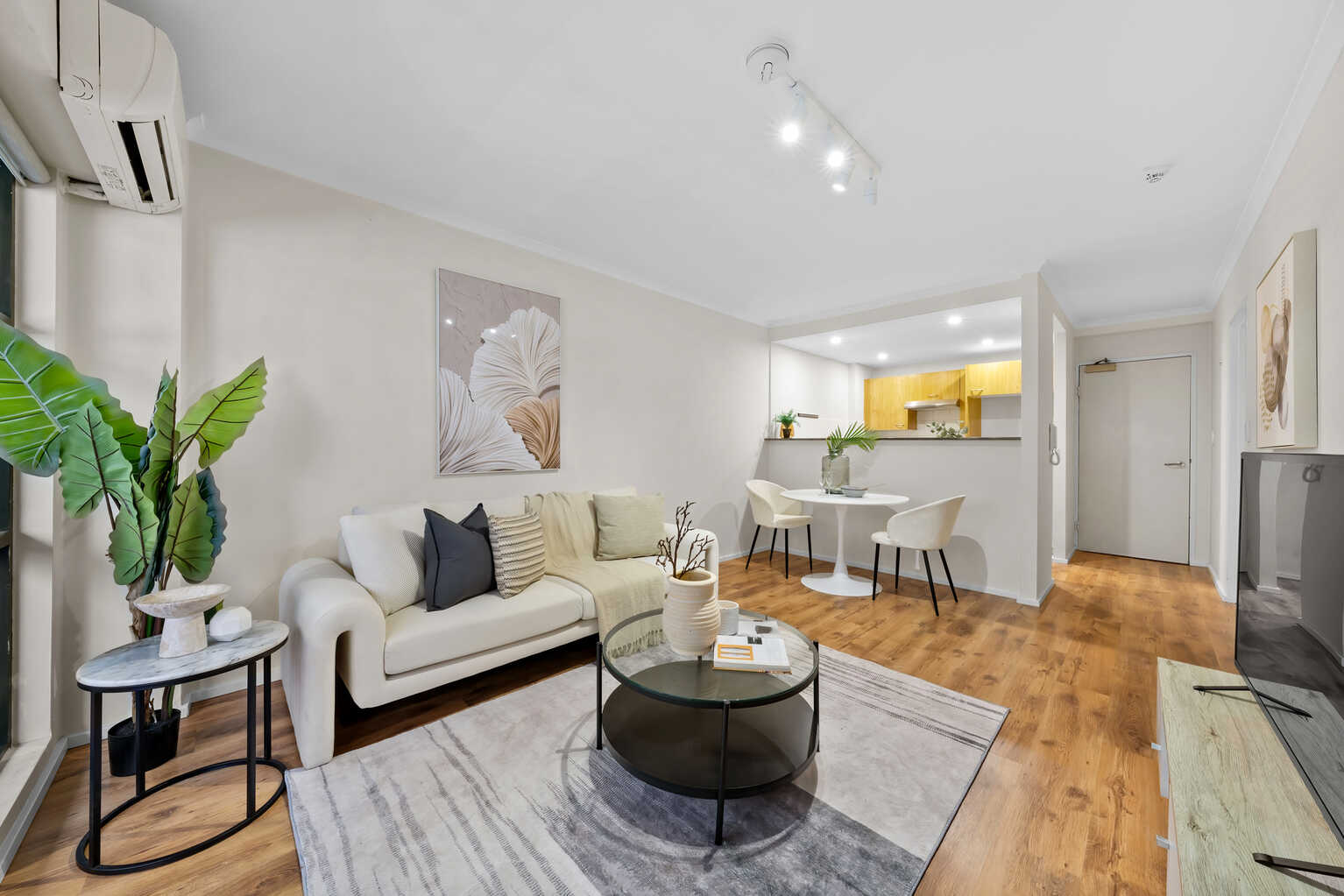 308/1 Poplar Street Surry Hills 308/1 Poplar Street Surry Hills