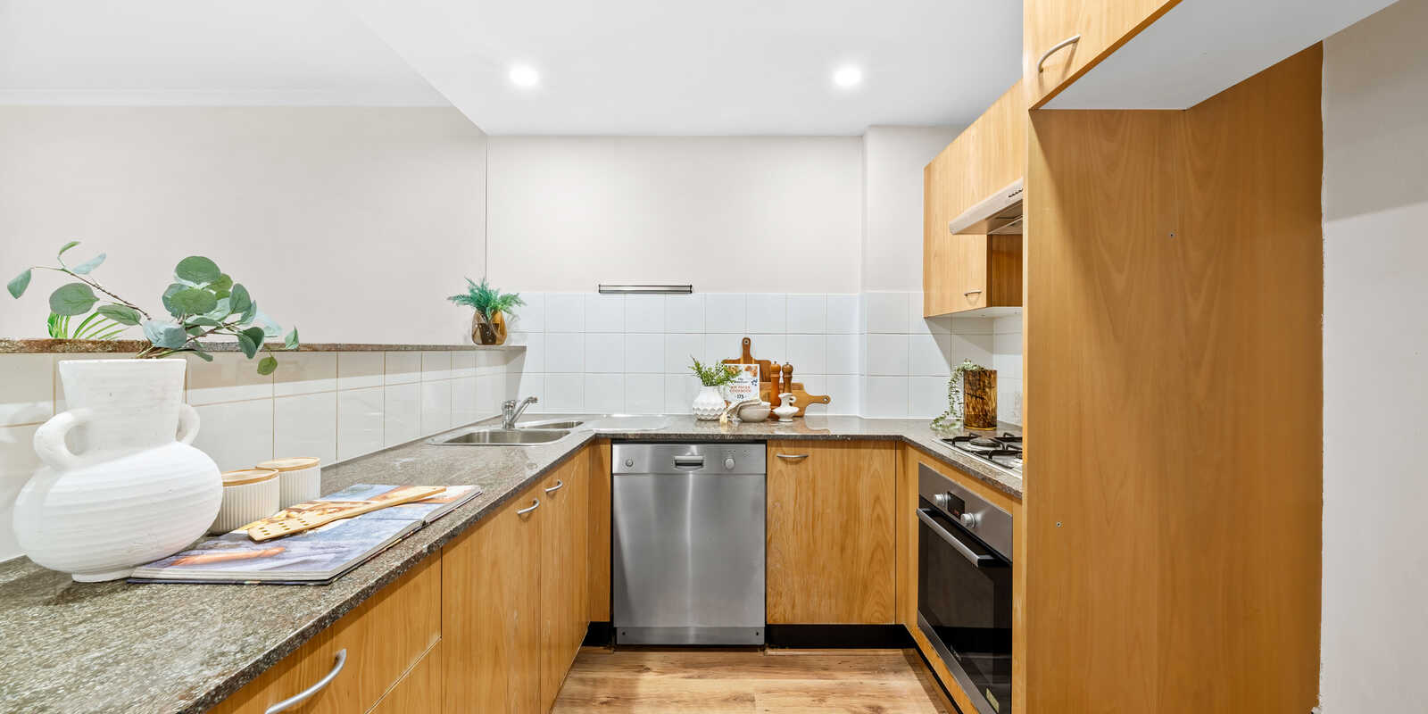 308/1 Poplar Street Surry Hills 308/1 Poplar Street Surry Hills