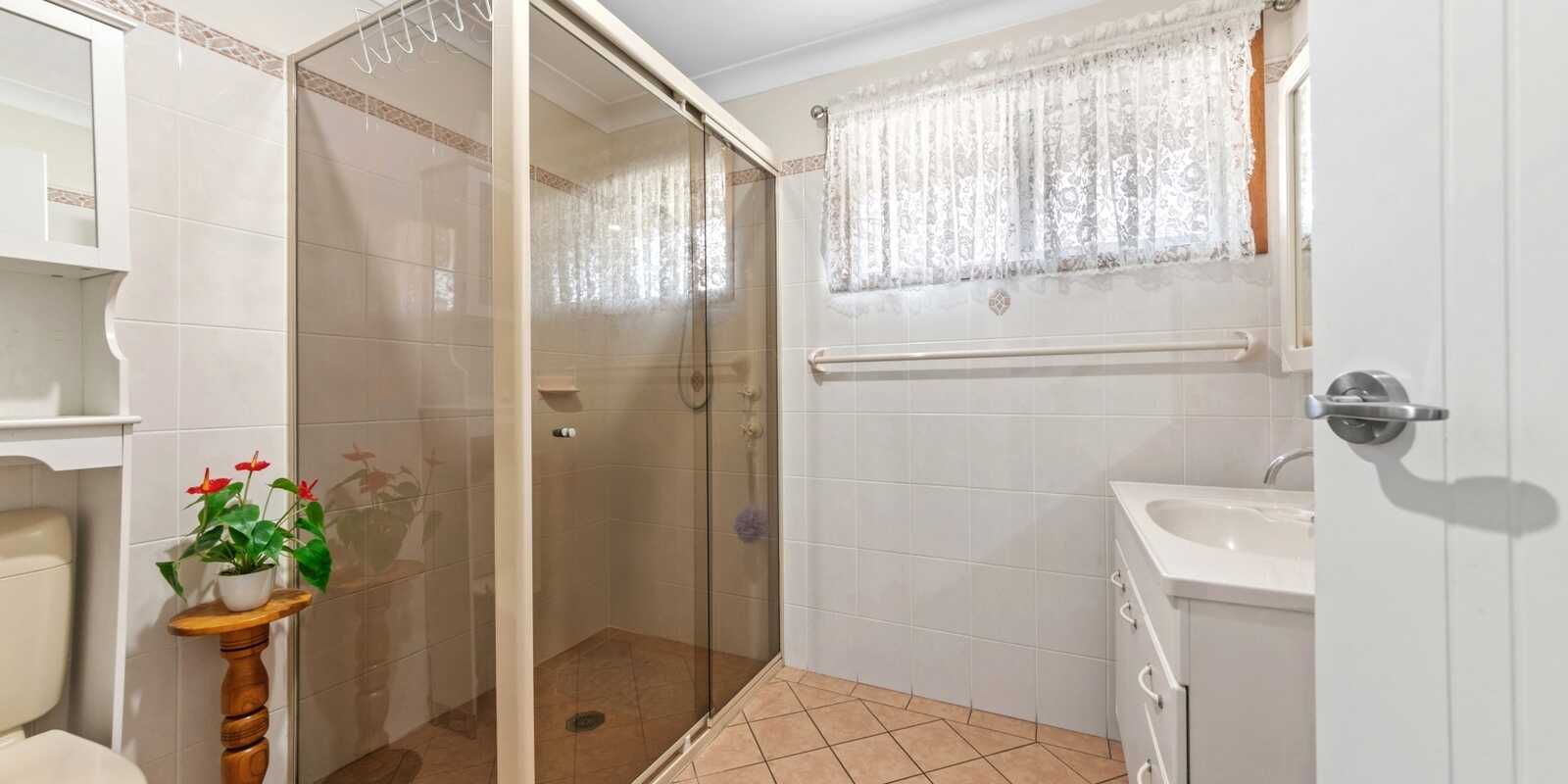 87 Australia Avenue Umina Beach 87 Australia Avenue Umina Beach