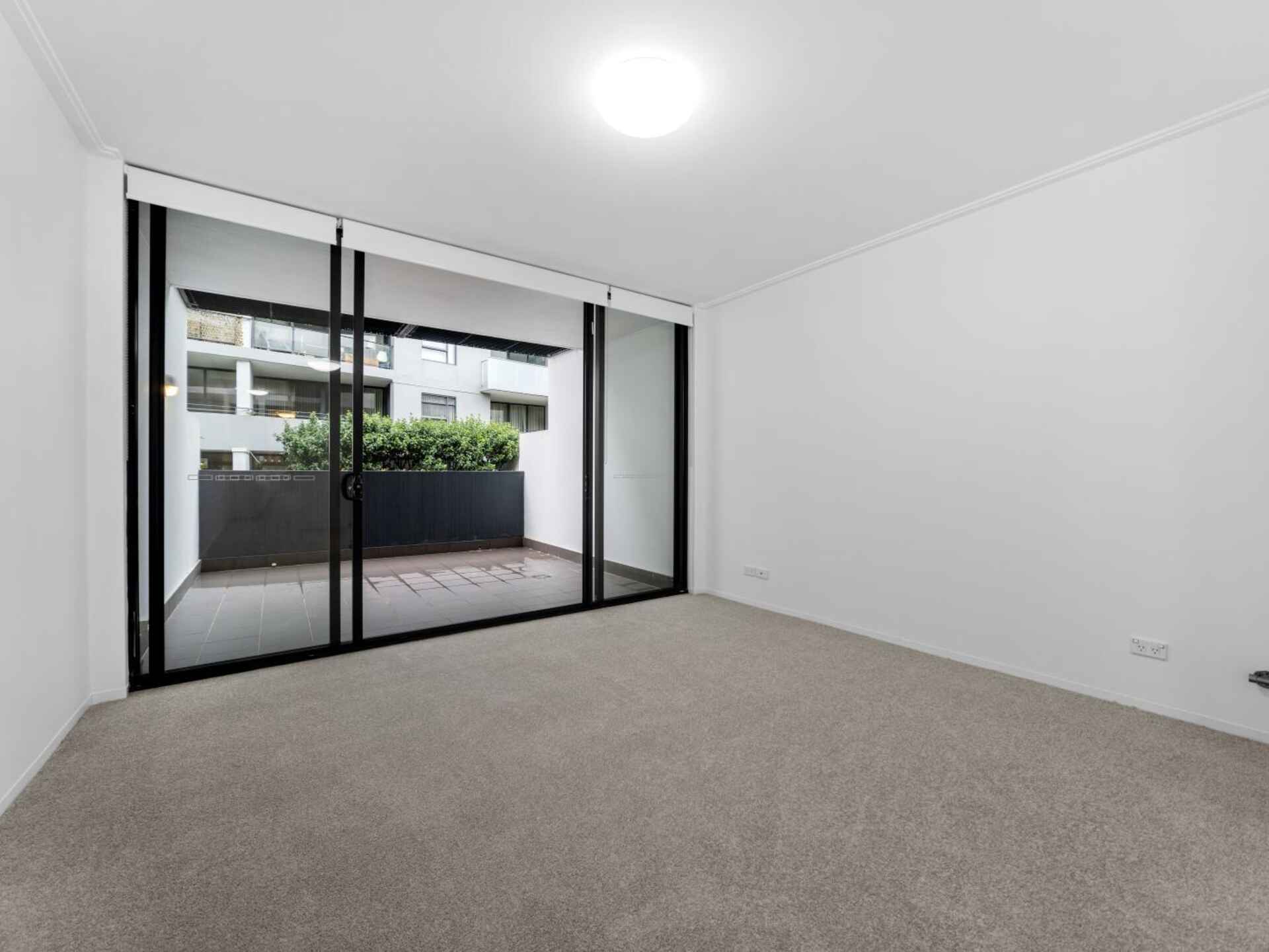 B306/9 Hunter Street Waterloo
