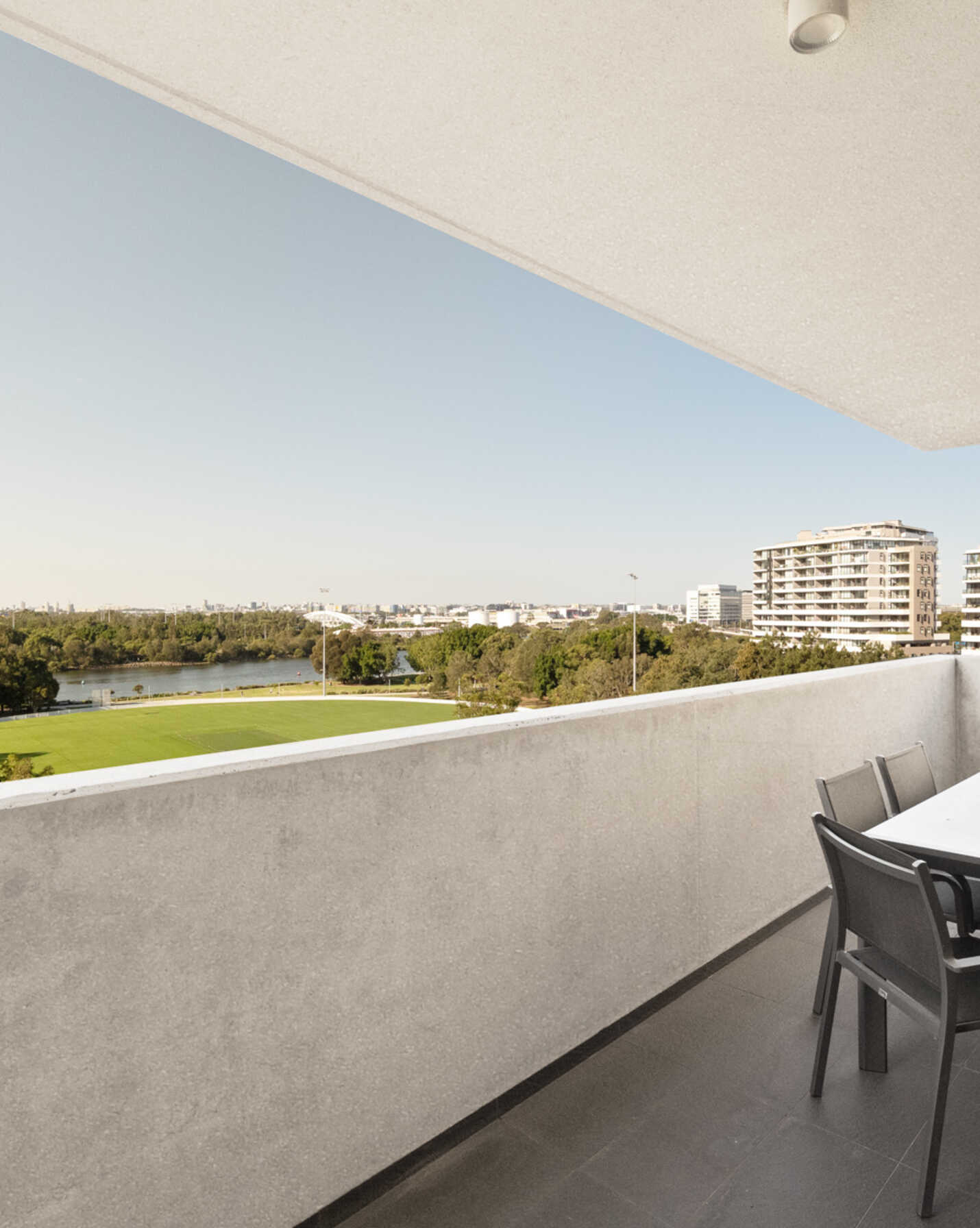 18/15 Gertrude Street Wolli Creek, Creek - Thumbnail 3