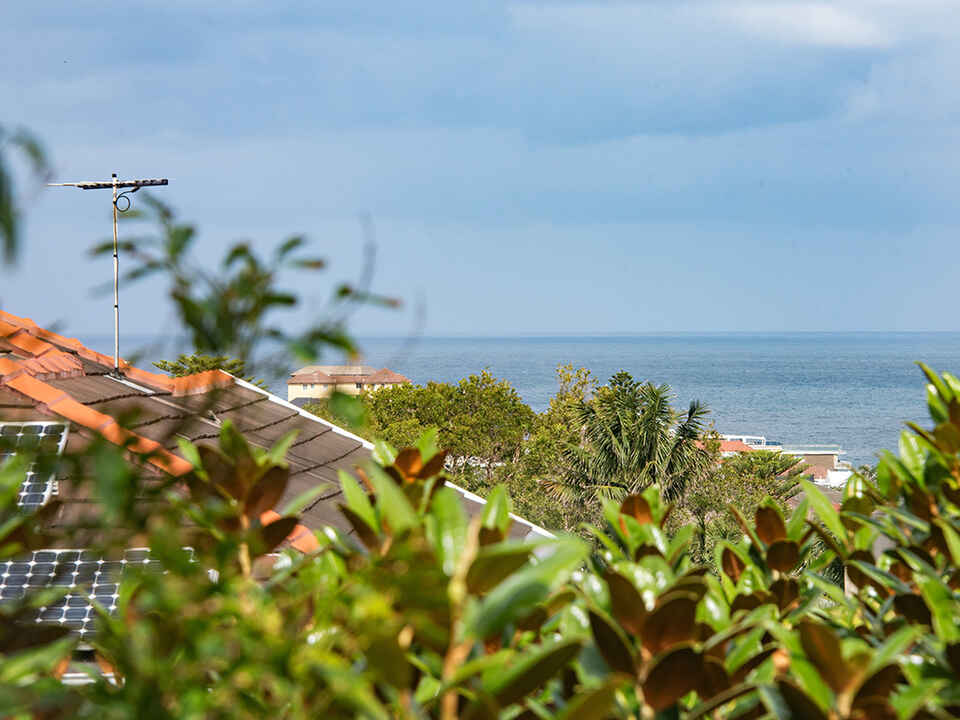4/32 Military Road North Bondi